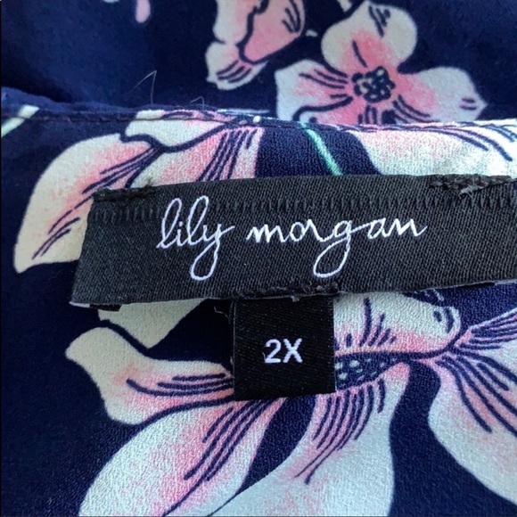 Lily Morgan Navy Floral Bell-sleeve Blouse 2X - Picture 7 of 10